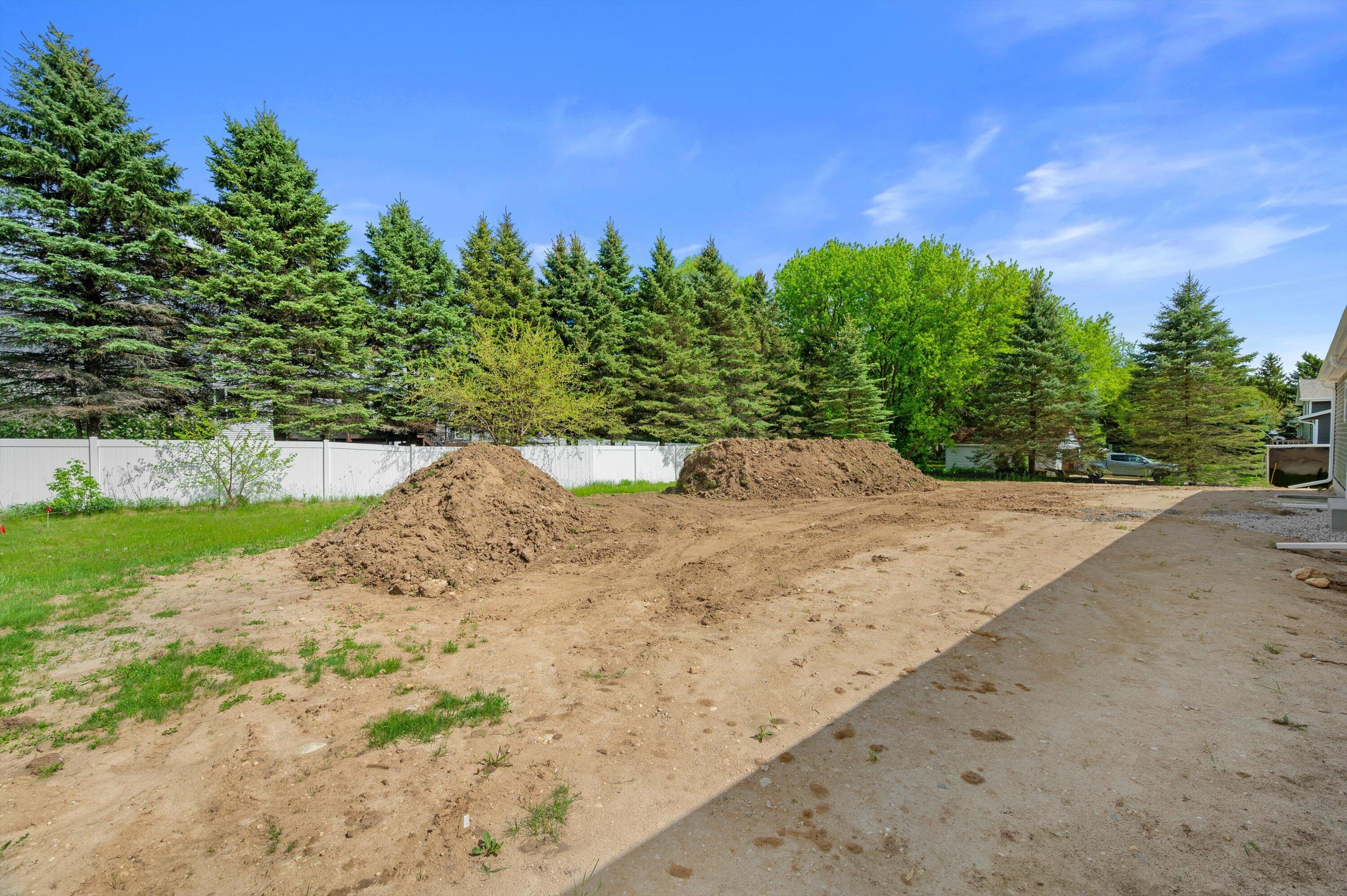 6910 Shady Lane Road Newburg, WI 53090 - Photo 27 of 27 Yard