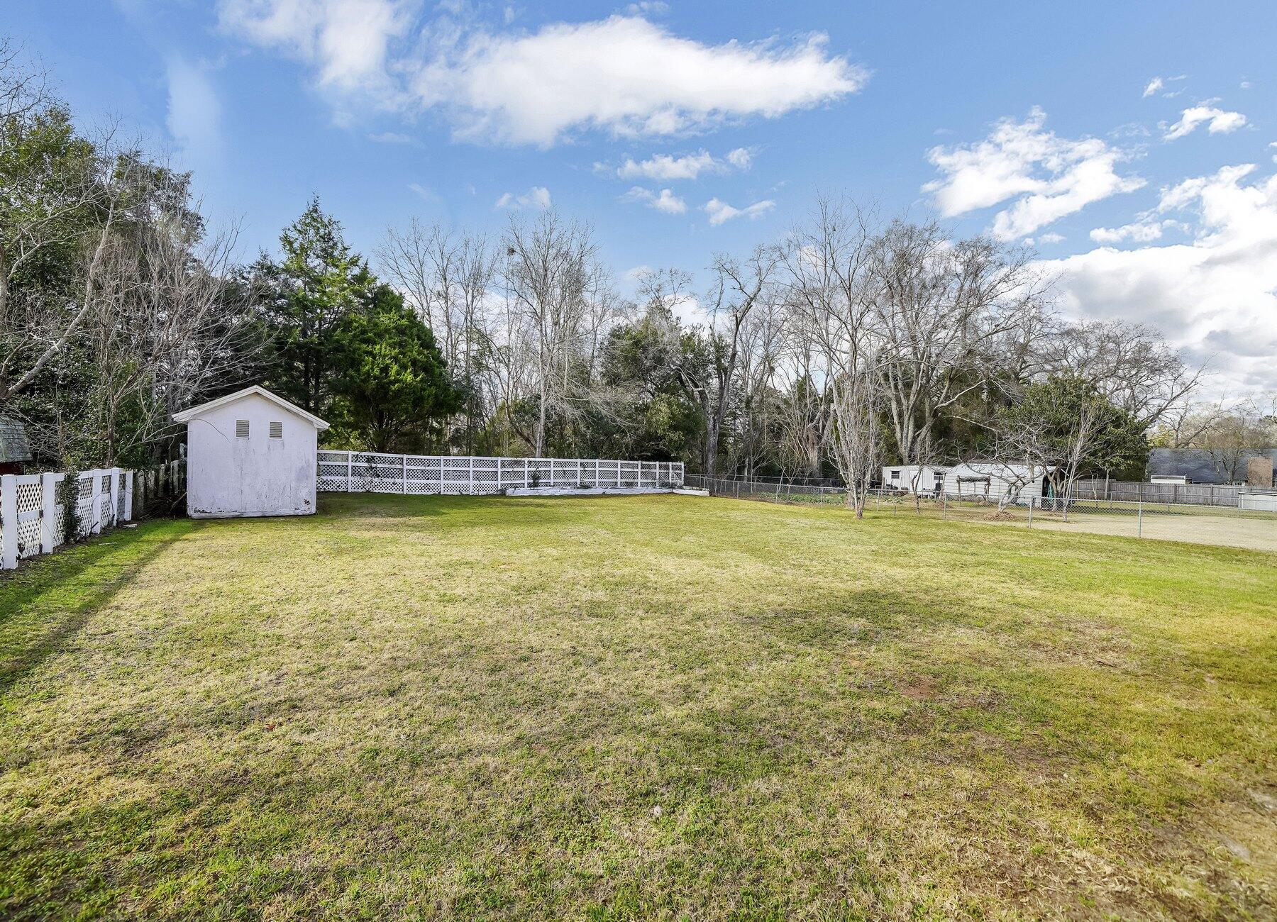 110 Pointer Lane Crestview, FL 32536 - Photo 7 of 54 Gallery Image 7