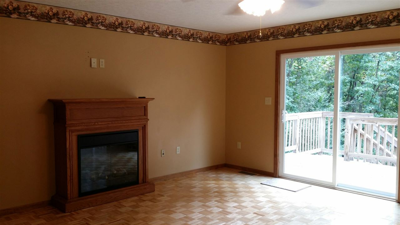 4972 East Lentz Road Bloomington, IN 47408 - Photo 3 of 14 Gallery Image 3