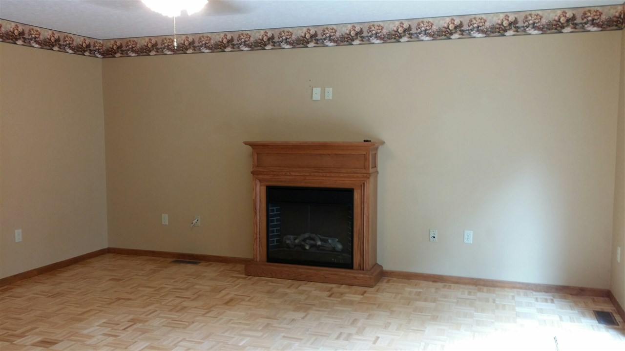 4972 East Lentz Road Bloomington, IN 47408 - Photo 5 of 14 Gallery Image 5