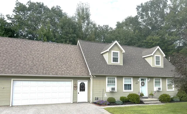 $387,000 | 46 Club House Lane, Unit 9, Auburn, ME 04210