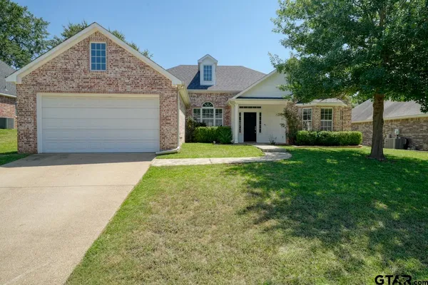 $349,900 | 812 Rugby Lane, Whitehouse, TX 75791