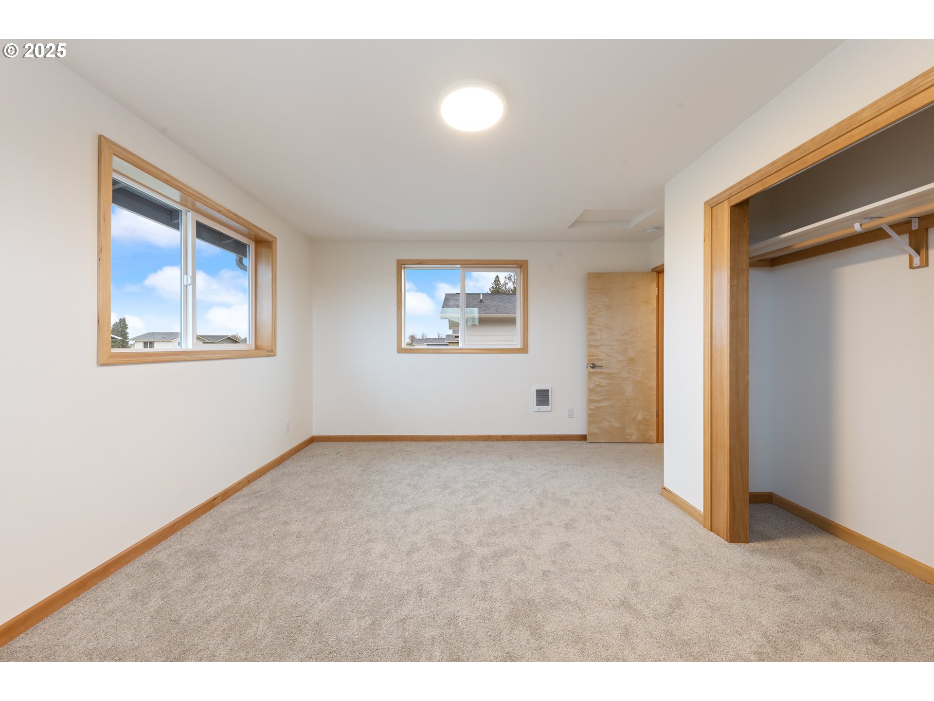 716 ST Charles Street Eugene, OR 97402 - Photo 17 of 30 a view of an empty room with a window