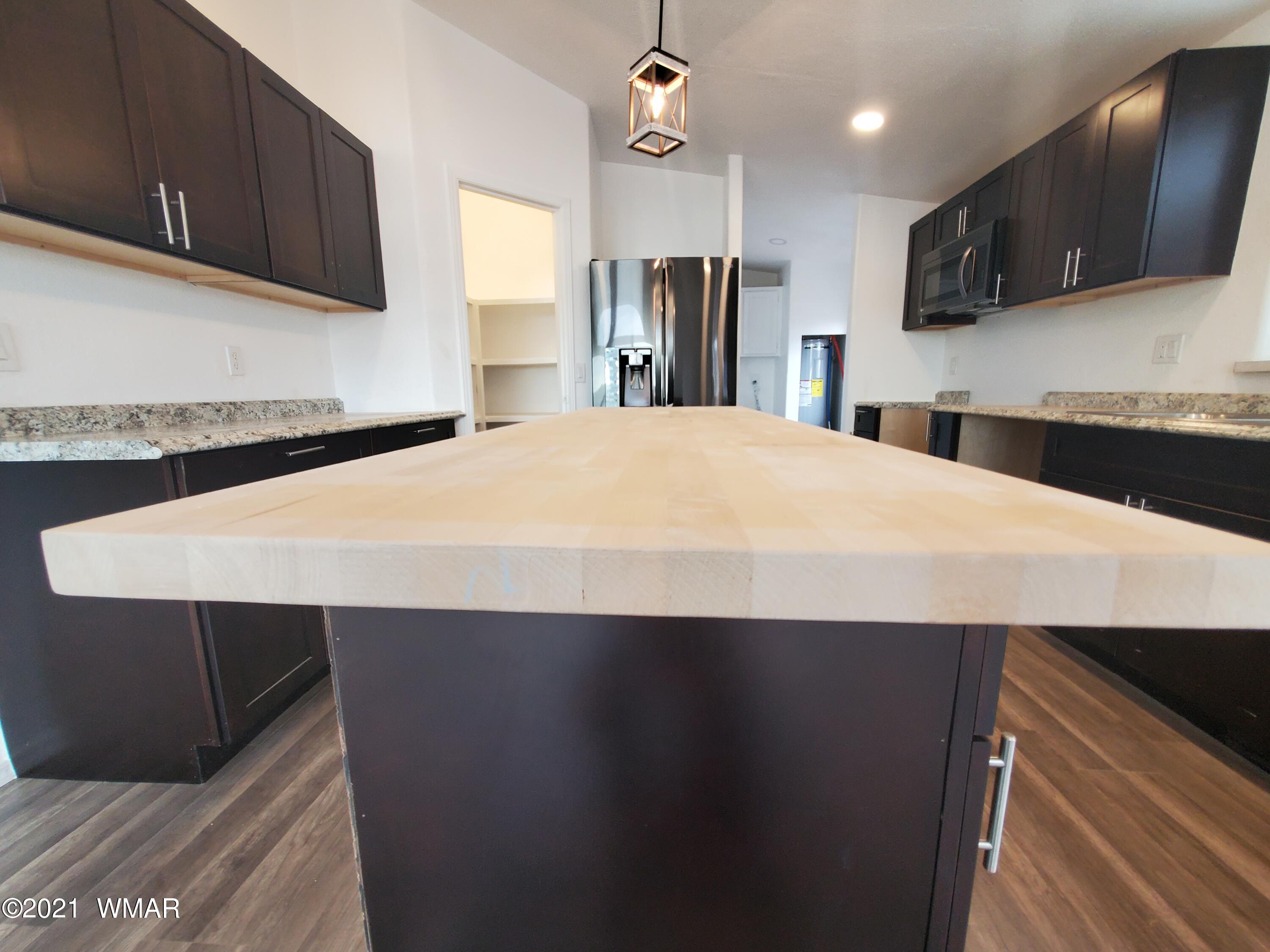 181 River Spings Ranch St. Johns, AZ 85936 - Photo 3 of 60
