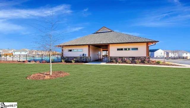 $279,900 | 1832 Wabash Place, Boiling Springs, SC 29316