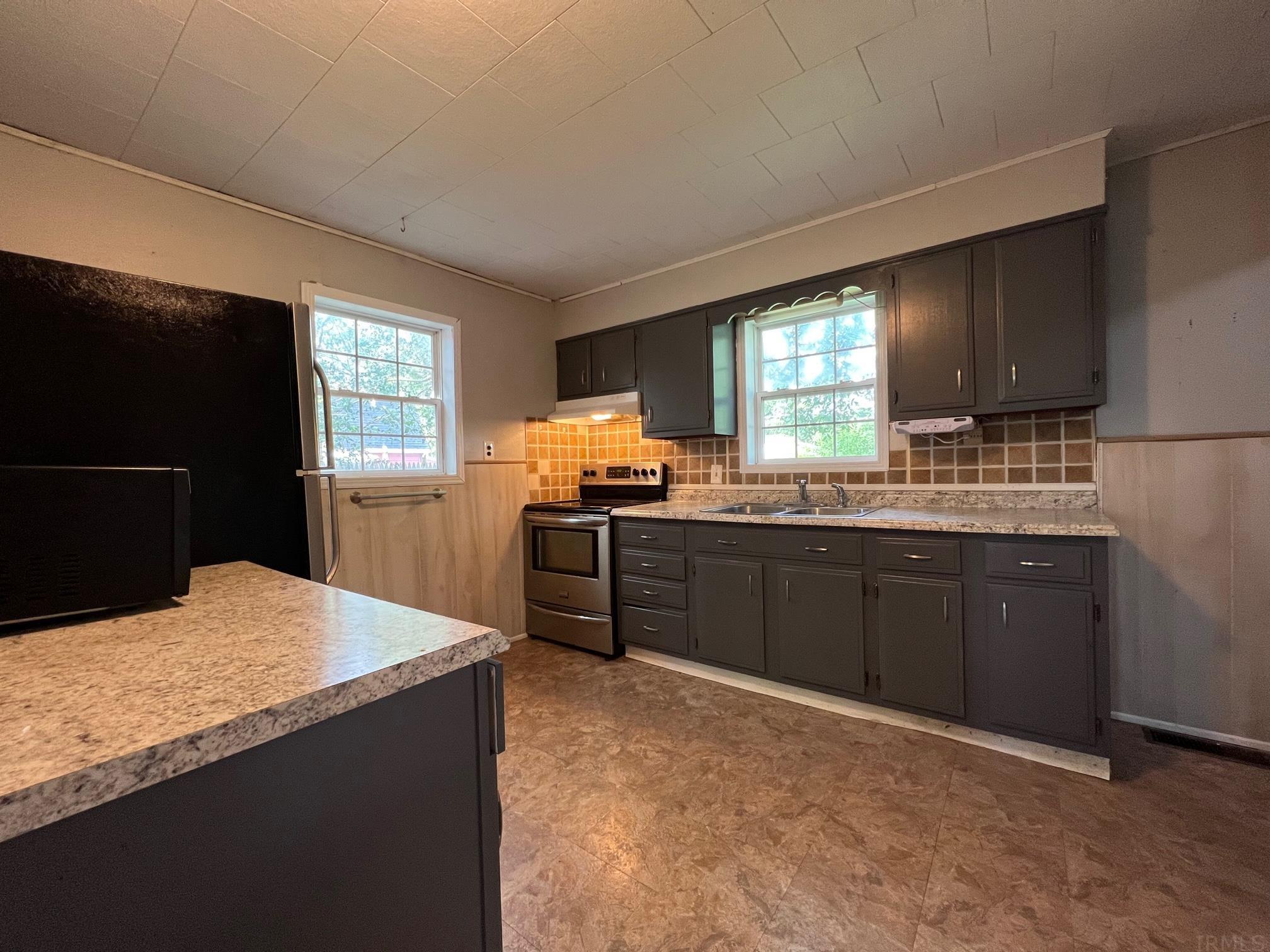 205 North Truitt Road Muncie, IN 47303 - Photo 6 of 15