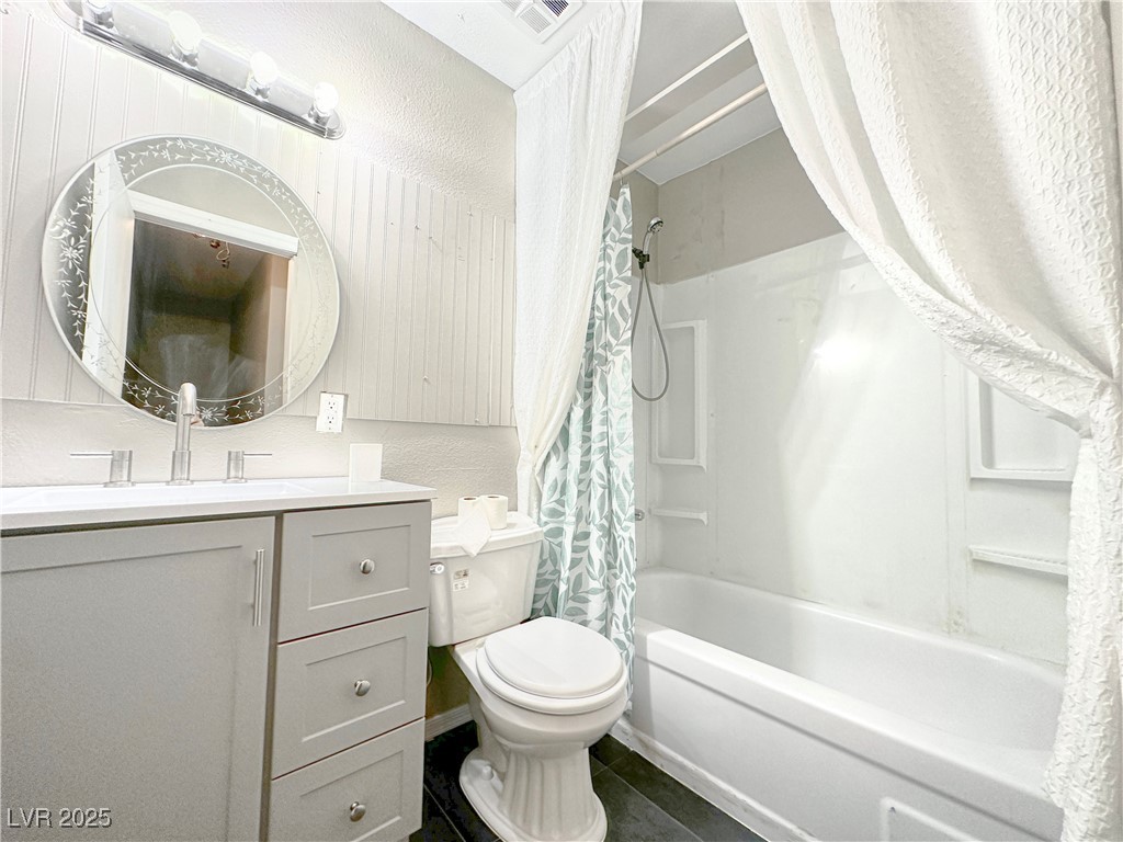 1335 Lorilyn Avenue, Unit 2 Las Vegas, NV 89119 - Photo 17 of 26