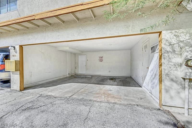 1335 Lorilyn Avenue, Unit 2 Las Vegas, NV 89119 - Photo 18 of 26