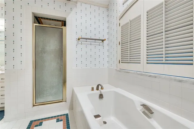 $575,000 | 3840 Edgewater Drive, Bedford, TX 76021