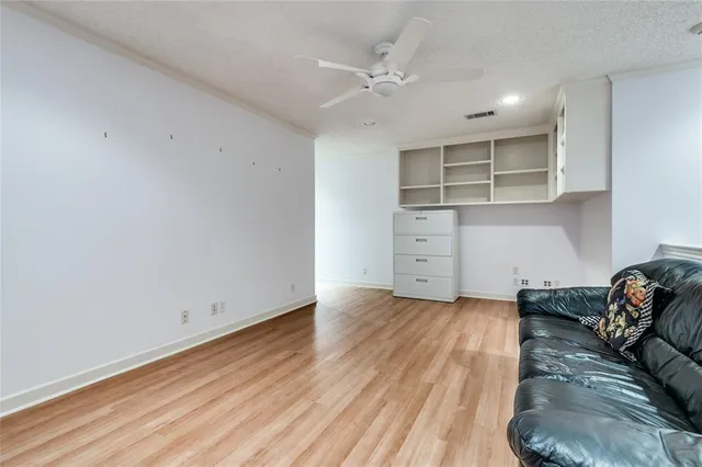 $575,000 | 3840 Edgewater Drive, Bedford, TX 76021