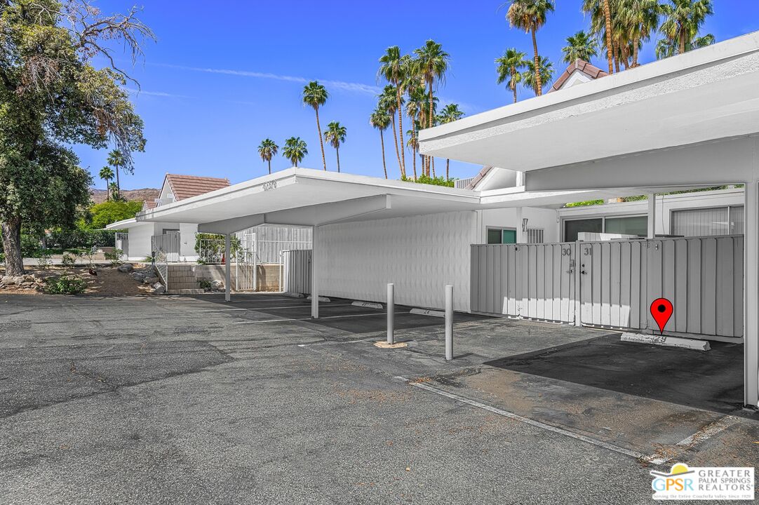 42379 Rancho Las Palmas Drive, Unit 29 Rancho Mirage, CA 92270 - Photo 25 of 32 Gallery Image 25