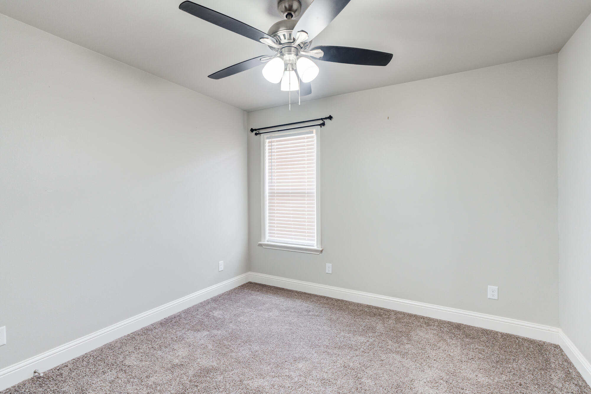 7004 24th Street Lubbock, TX 79407 - Photo 26 of 35 7004-24th-St_Lubbock-TX_7_Bedroom-2