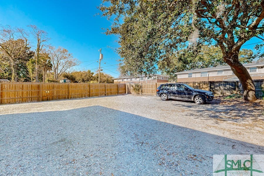 2 West 53rd Street Savannah, GA 31405 - Photo 3 of 48