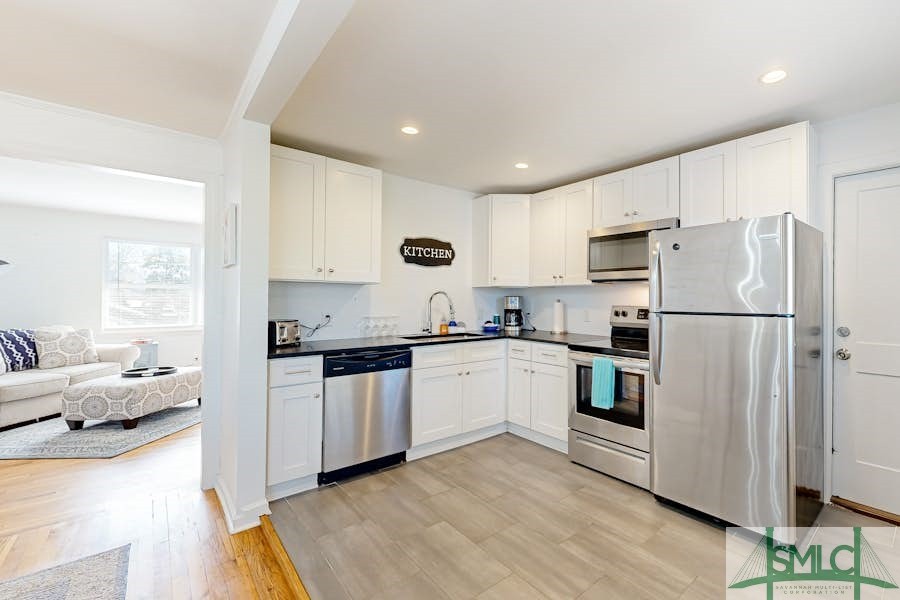 2 West 53rd Street Savannah, GA 31405 - Photo 31 of 48