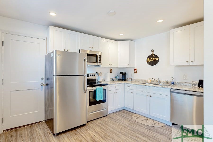 2 West 53rd Street Savannah, GA 31405 - Photo 8 of 48