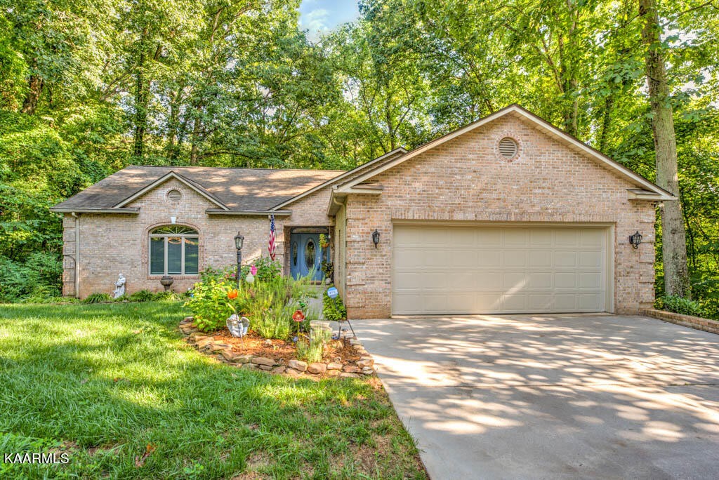 159 Inata Circle Loudon, TN 37774 - Photo 1 of 38 Gallery Image 1