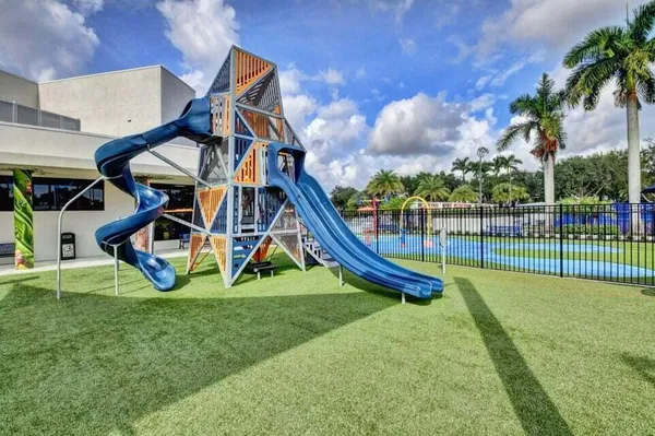 $12,500 | 7477 Campo Florido, Boca Raton, FL 33433