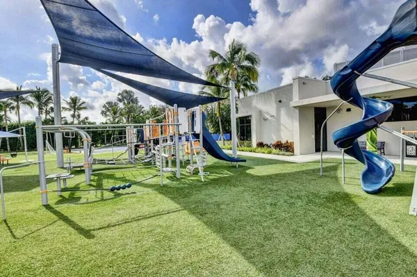 $12,500 | 7477 Campo Florido, Boca Raton, FL 33433