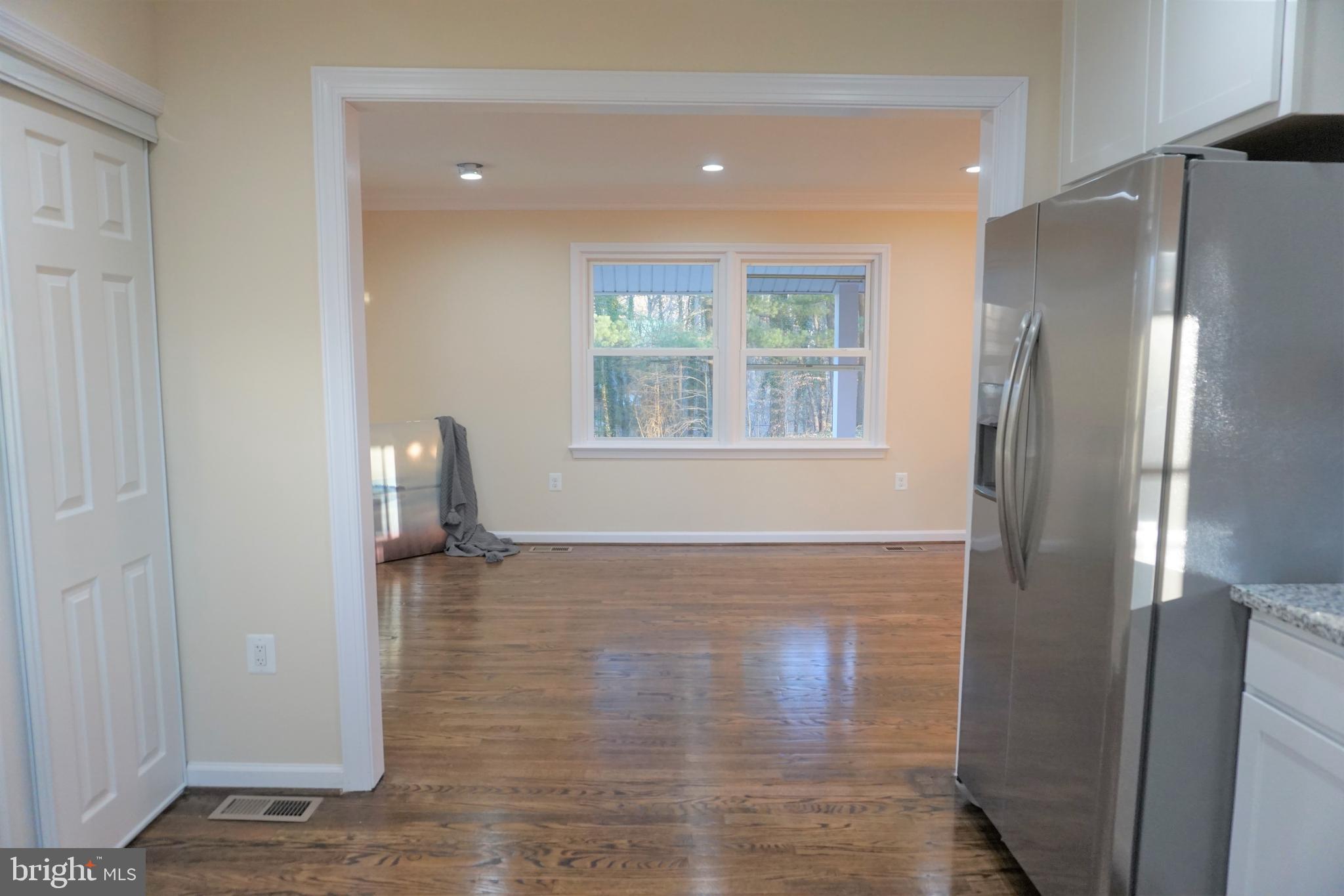 33 Rallye Lane Fredericksburg, VA 22405 - Photo 6 of 53 View from kitchen to the living room.