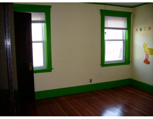 12 Falls Street Lynn, MA 01902 - Photo 13 of 15 Gallery Image 13