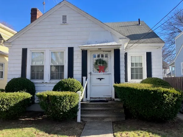$299,900 | 31 Rowan Street, Providence, RI 02908