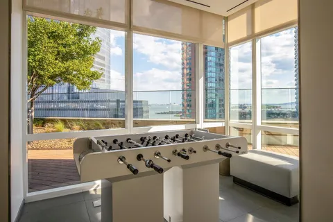 $1,899,000 | 77 Hudson Street, Unit PH 4901, Jersey City, NJ 07302