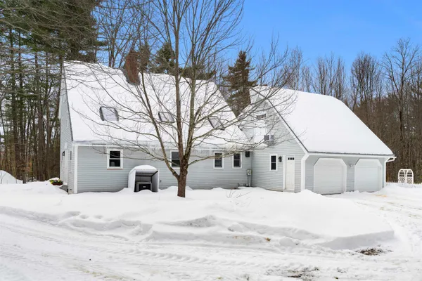 $700,000 | 61 Russell Hill Road, Brookline, NH 03033
