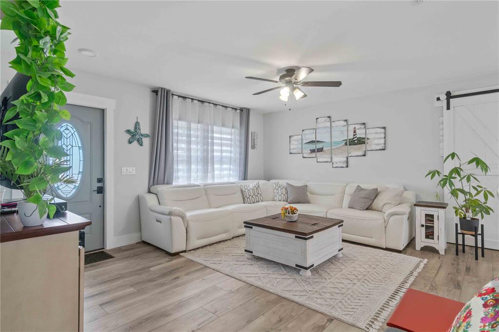 6572 Thorman Road Port Charlotte, FL 33981 - Photo 9 of 35 Gallery Image 9