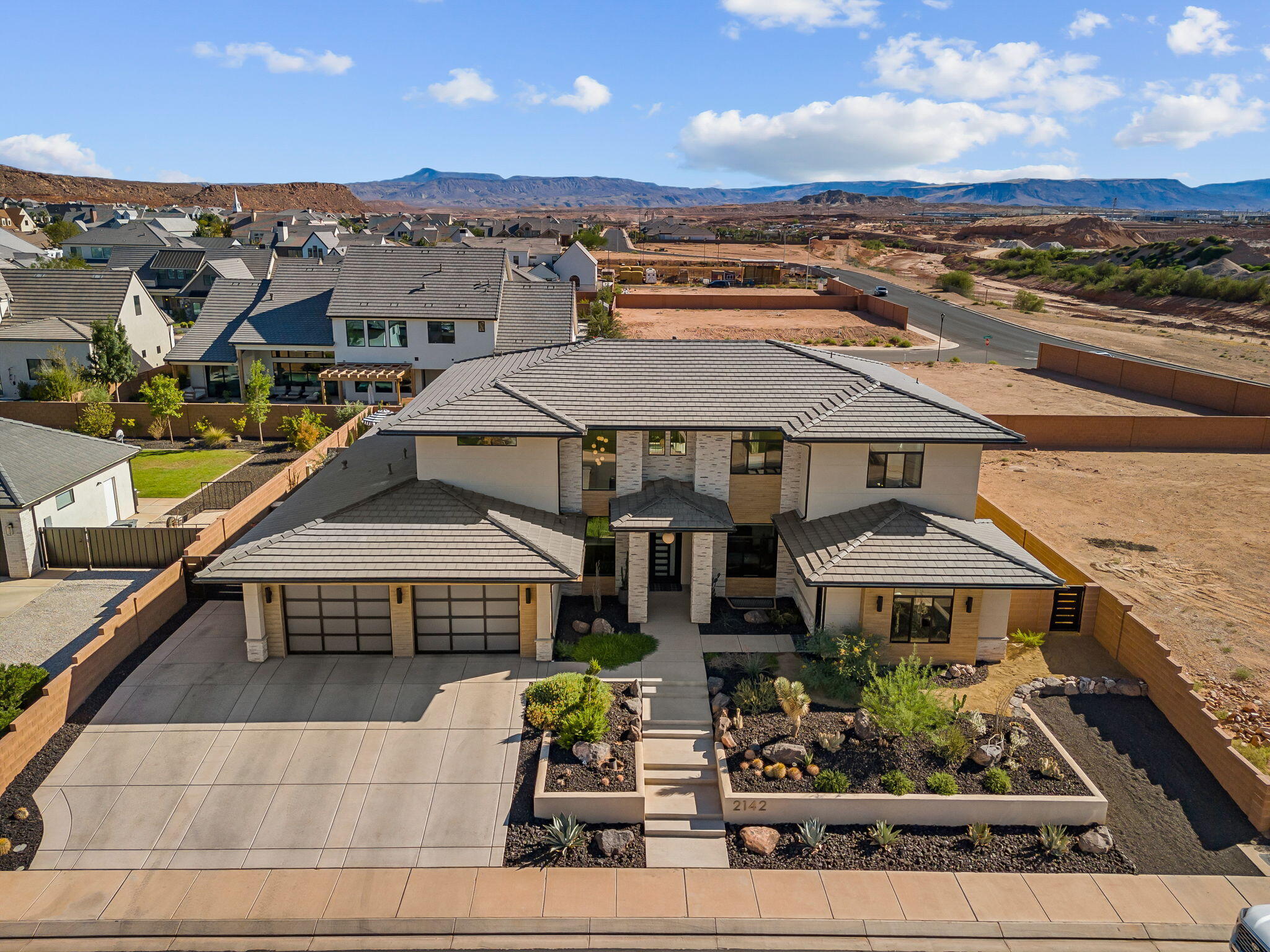 2142 Tawny Ridge Drive St. George, UT 84790 - Photo 83 of 93 2-web-or-mls-2142-tawny-ridge-dr