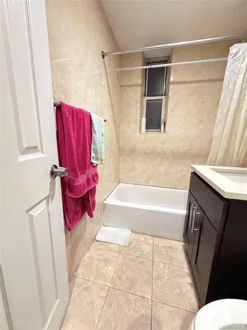 $369,000 | 134-39 Blossom Avenue, Unit 2G | Flushing