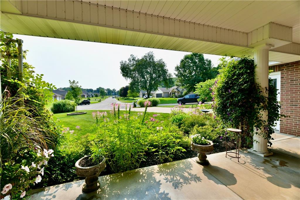 996 West Barouche Pendleton, IN 46064 - Photo 4 of 35 Gallery Image 4