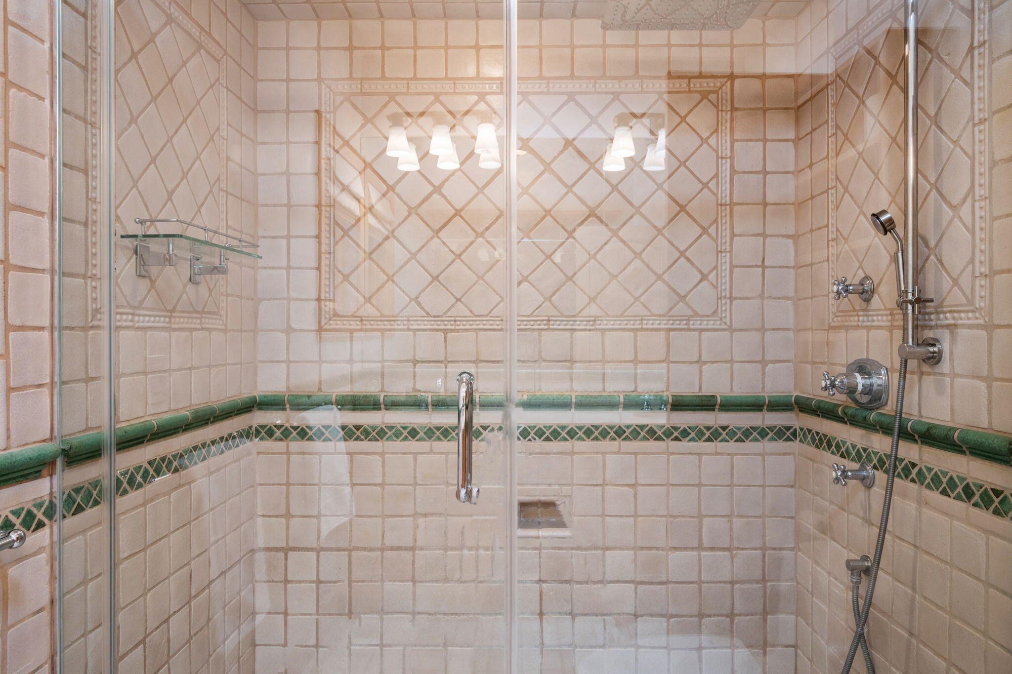 7 Rose Court Sun Valley, ID 83353 - Photo 31 of 48 Tiled Primary Shower