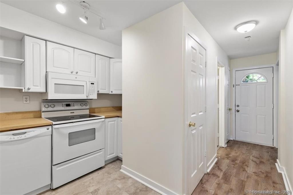 86 Howe Street, Unit A New Haven, CT 06511 - Photo 13 of 31