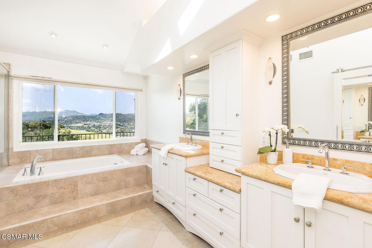 2234 Ranch View Place Thousand Oaks, CA 91362 - Photo 27 of 49 a spacious bathroom with a large tub and sink