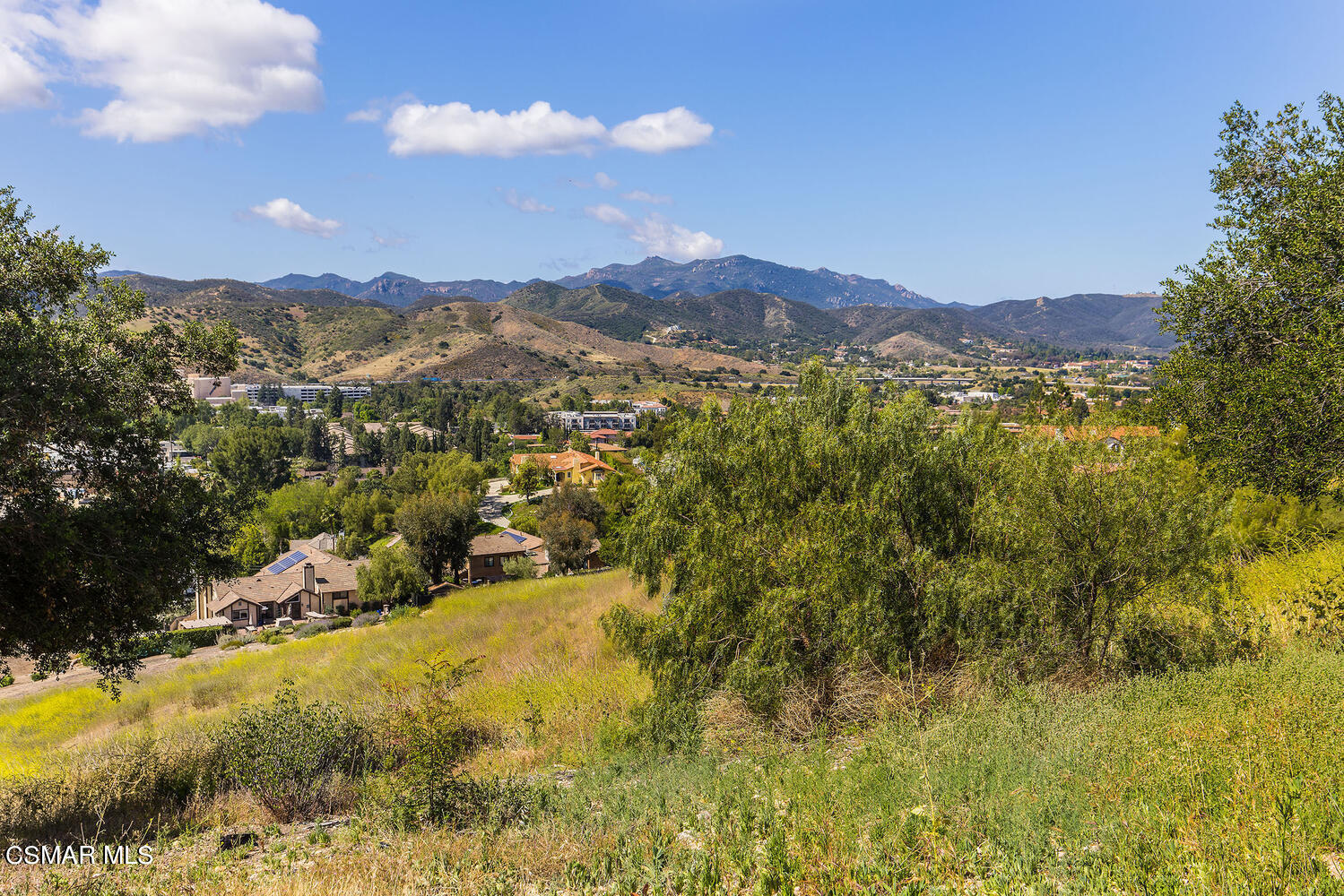 2234 Ranch View Place Thousand Oaks, CA 91362 - Photo 47 of 49 a view of a city with mountains in the background