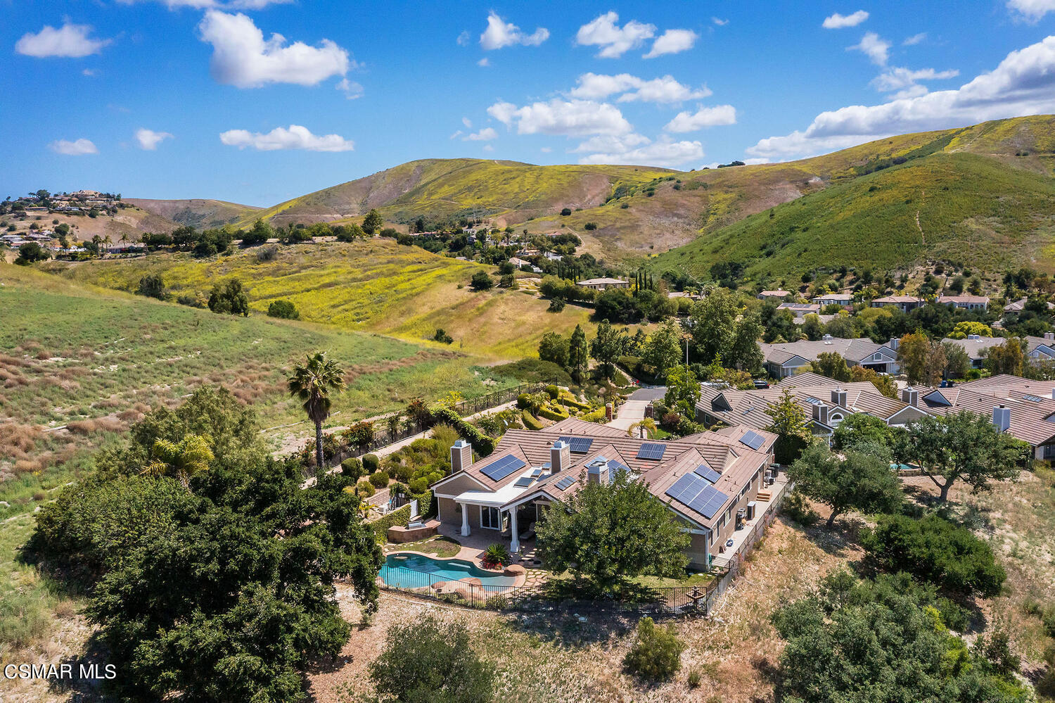 2234 Ranch View Place Thousand Oaks, CA 91362 - Photo 7 of 49 a view of a city with mountains in the background