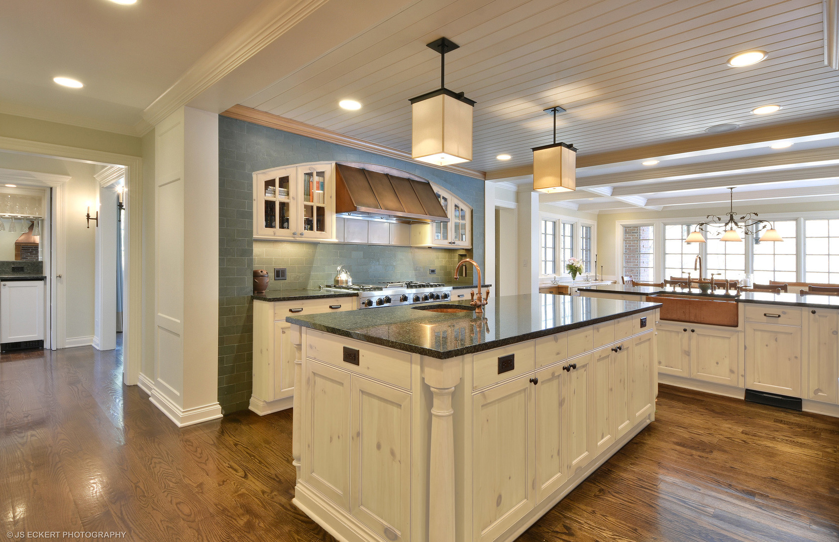 101 Moffett Road Lake Bluff, IL 60044 - Photo 8 of 45