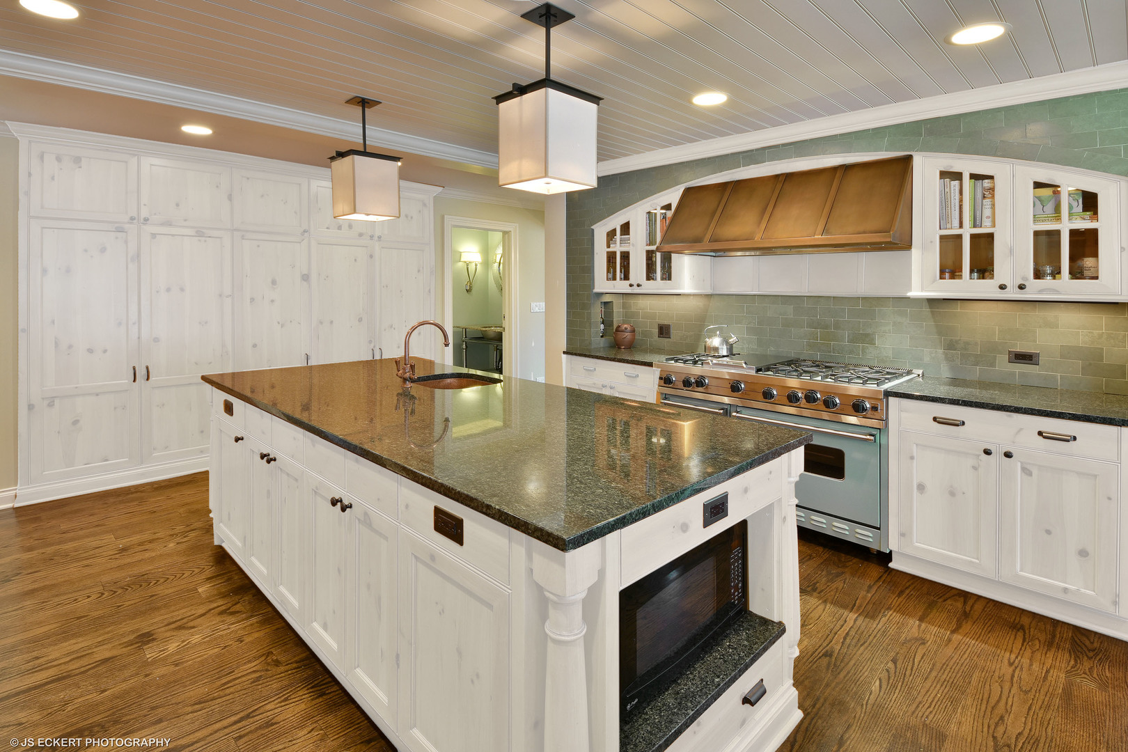 101 Moffett Road Lake Bluff, IL 60044 - Photo 9 of 45