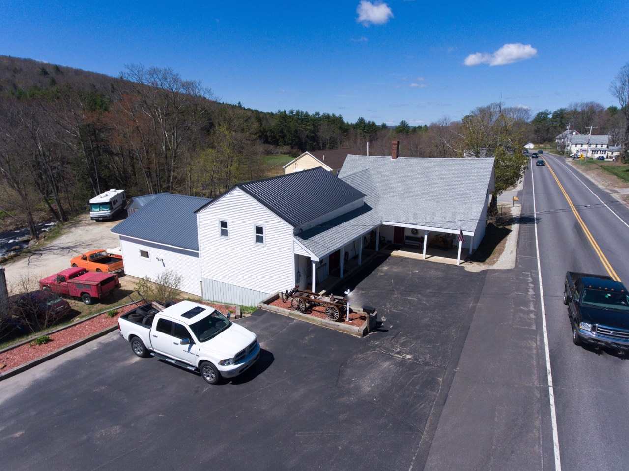 1559 Dover Road Epsom, NH 03234 - Photo 1 of 39