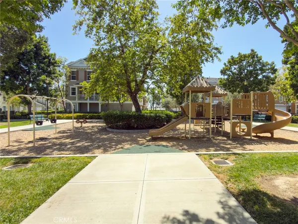 $1,185,000 | 15247 Cambridge Street, Tustin, CA 92782