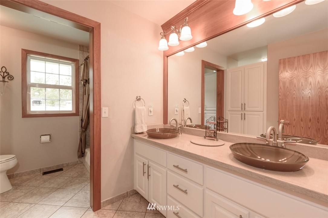 1715 Happy Valley Road Sequim, WA 98382 - Photo 17 of 25 Gallery Image 17