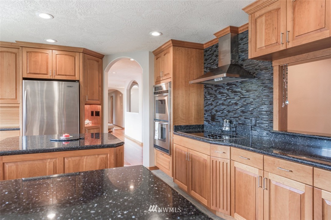 1715 Happy Valley Road Sequim, WA 98382 - Photo 5 of 25 Gallery Image 5