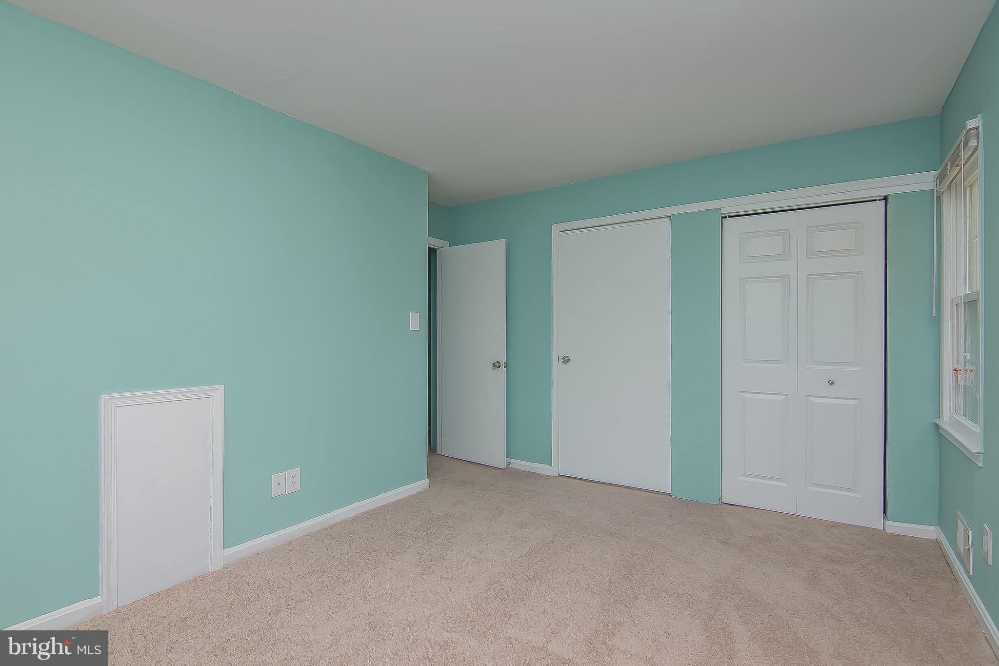 9845 Buckner Road Manassas, VA 20110 - Photo 11 of 19 a view of an empty room