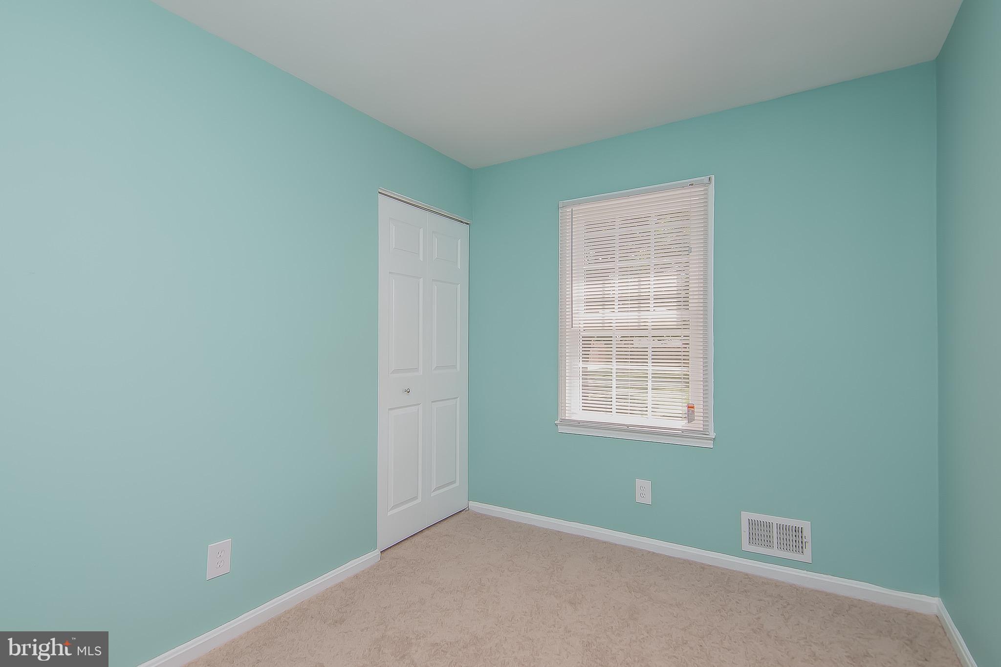 9845 Buckner Road Manassas, VA 20110 - Photo 15 of 19 a view of an empty room with a window