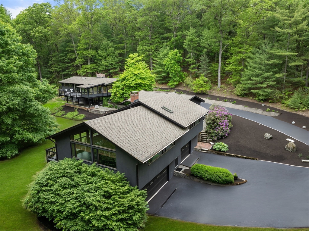 86 Myles Standish Road Weston, MA 02493 - Photo 1 of 39 Gallery Image 1