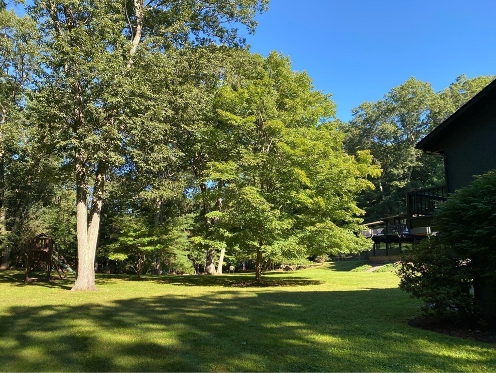 86 Myles Standish Road Weston, MA 02493 - Photo 30 of 39 Gallery Image 30