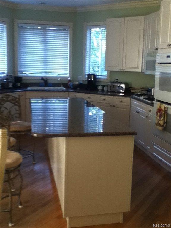 61997 Mt Vernon Road Washington, MI 48094 - Photo 3 of 16 photo(1).JPG