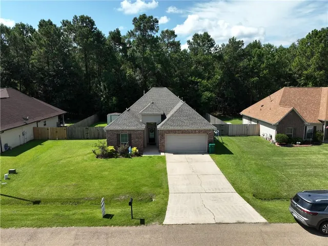 $235,000 | 42185 Penrose Street, Ponchatoula, LA 70454