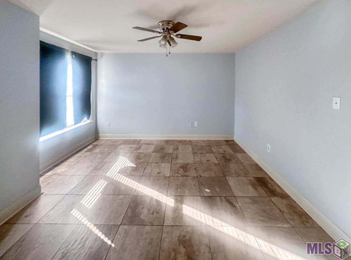 934 Hammond Manor Drive Baton Rouge, LA 70816 - Photo 5 of 16