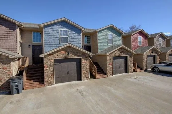 $1,255 | 1718 Thistlewood Drive, Unit H, Clarksville, TN 37042